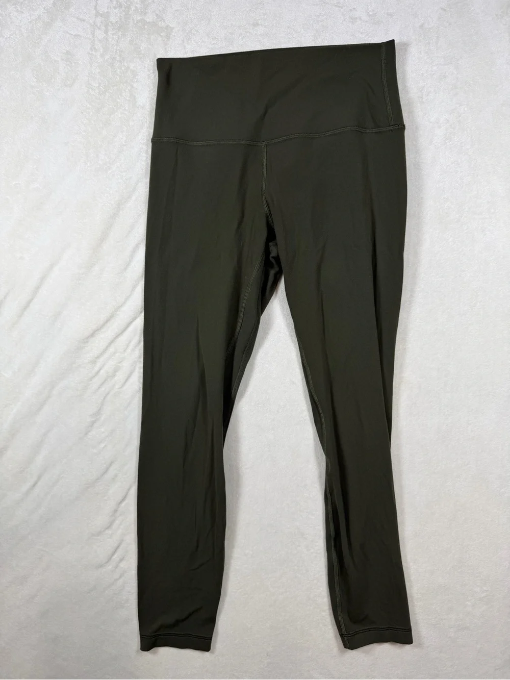 lululemon athletica Size 6 Olive Green High-Rise Leggings